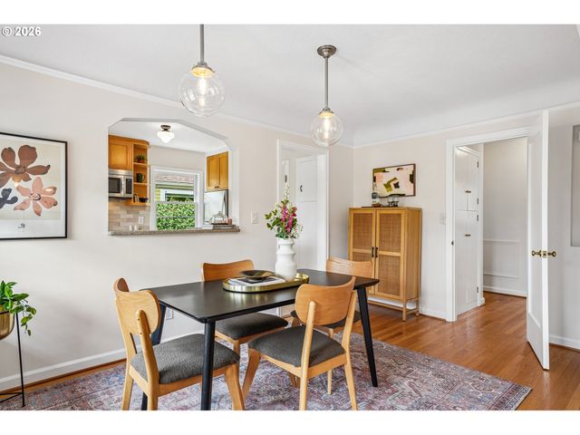 6343 Ne MALLORY Ave, Portland, OR 97211
