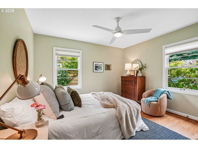 6343 Ne MALLORY Ave, Portland, OR 97211