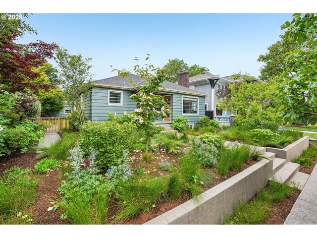 6343 Ne MALLORY Ave, Portland, OR 97211