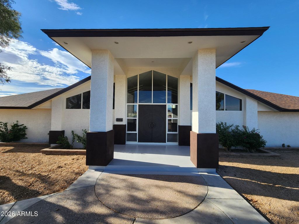 11132 W KOLINA Lane, Sun City, AZ 85351 — exterior