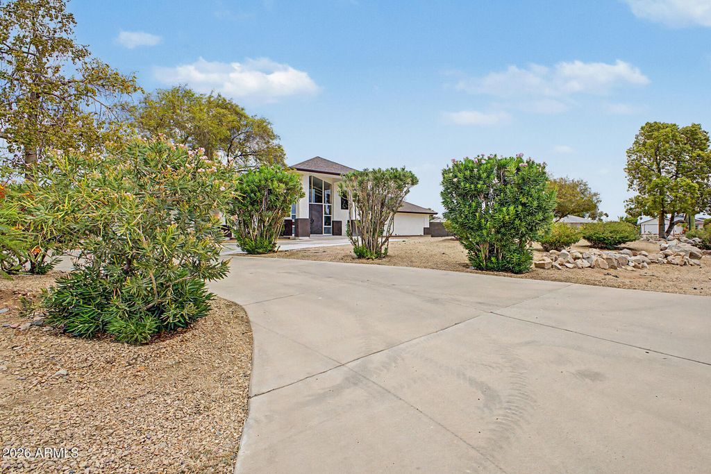 11132 W KOLINA Lane, Sun City, AZ 85351 — photo 4
