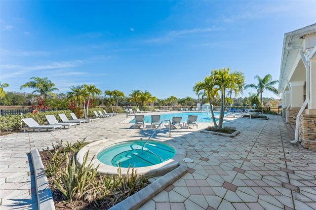 4954 CASTLE STREET E, Kissimmee, FL 34758