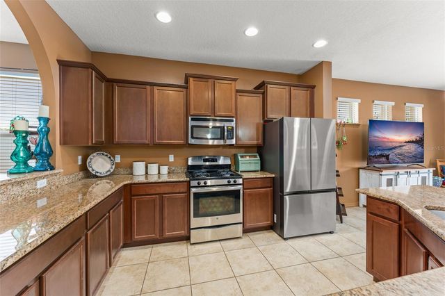 4954 CASTLE STREET E, Kissimmee, FL 34758