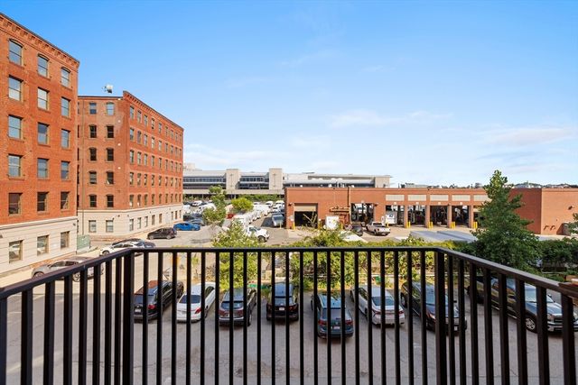35 Channel Center 210, Boston, MA 02210