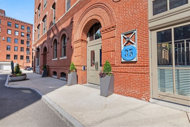 35 Channel Center 210, Boston, MA 02210