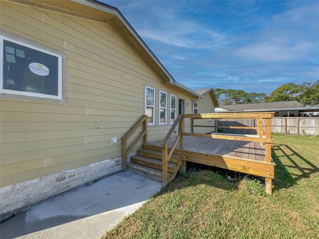 3200 Hoover Street, La Marque, TX 77568