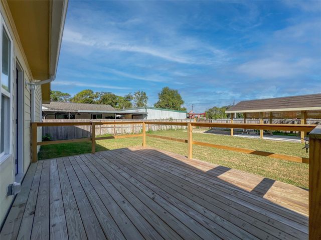 3200 Hoover Street, La Marque, TX 77568
