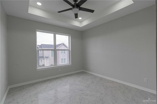 5404 N Crown Point, Pharr, TX 78577