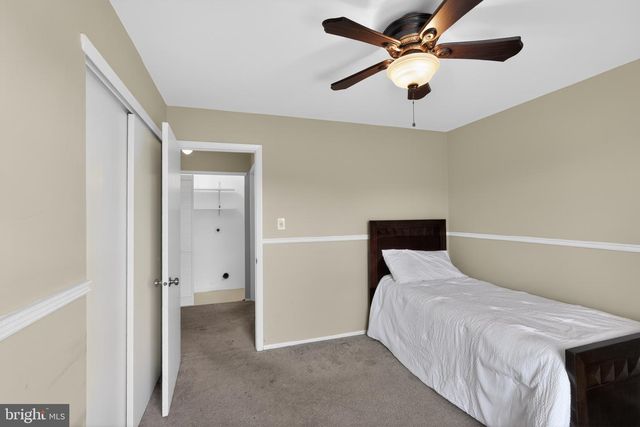 41 BURGUNDY DR, Marlton, NJ 08053