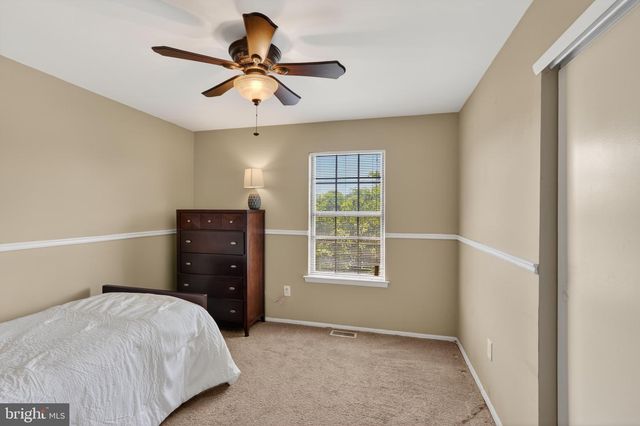 41 BURGUNDY DR, Marlton, NJ 08053