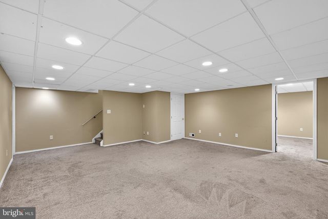 41 BURGUNDY DR, Marlton, NJ 08053