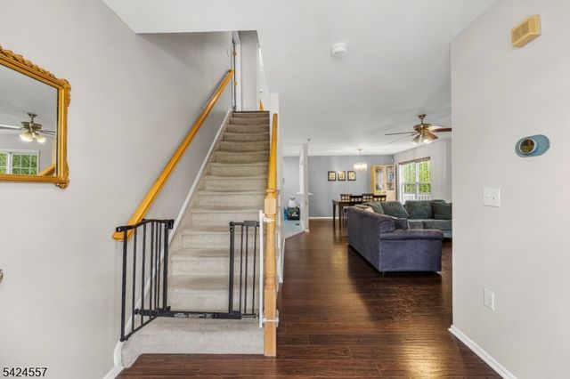 217 Vasser Dr, Piscataway Twp., NJ 08854
