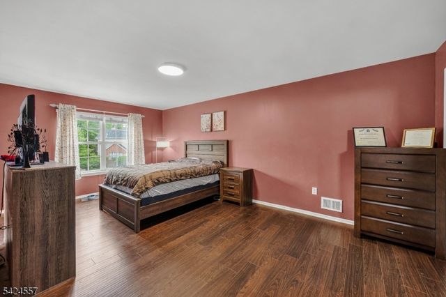 217 Vasser Dr, Piscataway Twp., NJ 08854