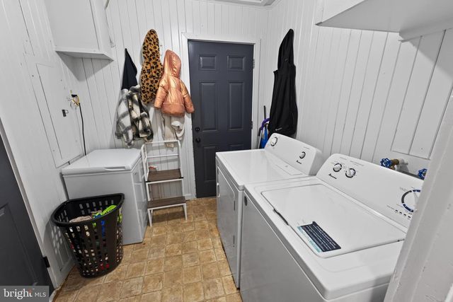 1 E MILBY ST, Harrington, DE 19952