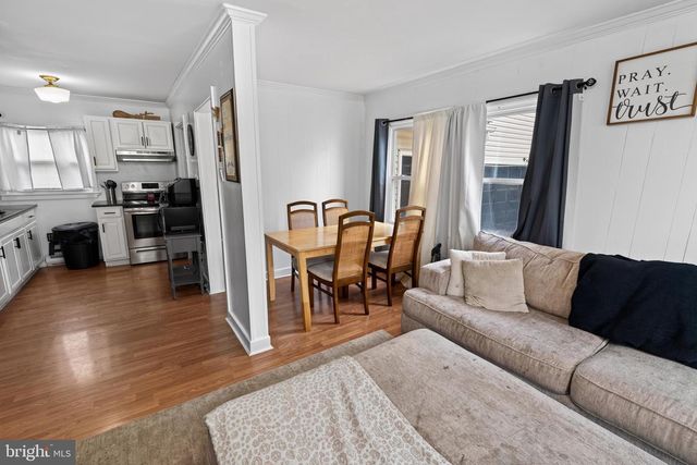 1 E MILBY ST, Harrington, DE 19952