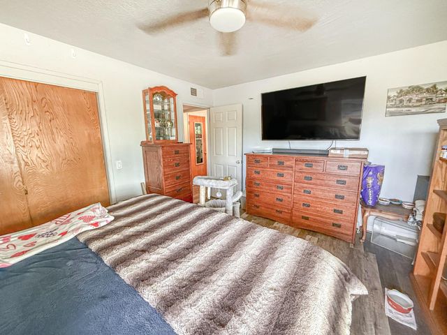 2708 N Maple Avenue, Fresno, CA 93703