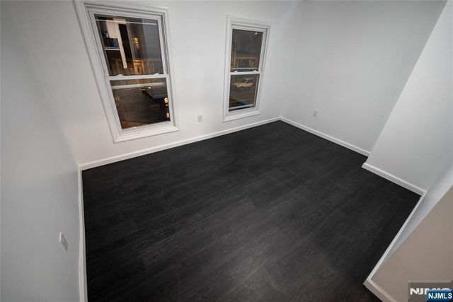 182 Summer Avenue, Newark, NJ 07104