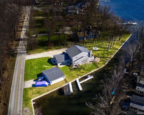 6611 N. Kalorama Rd., Leesburg, IN 46538