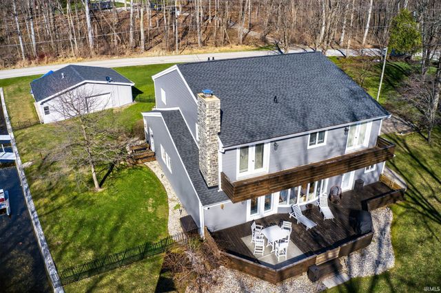 6611 N. Kalorama Rd., Leesburg, IN 46538