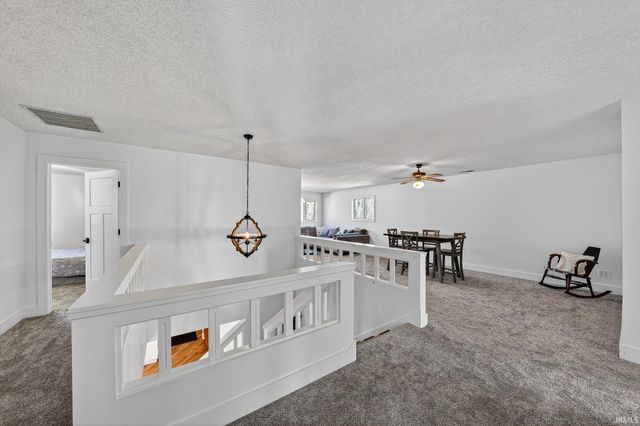 6611 N. Kalorama Rd., Leesburg, IN 46538