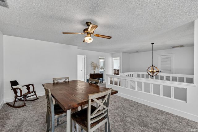 6611 N. Kalorama Rd., Leesburg, IN 46538