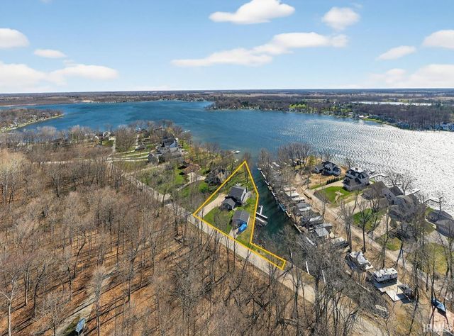 6611 N. Kalorama Rd., Leesburg, IN 46538