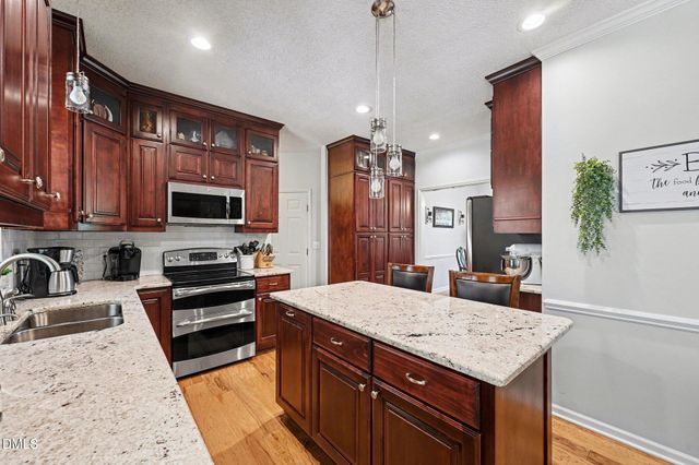3100 Golden Nugget Drive, Clayton, NC 27520