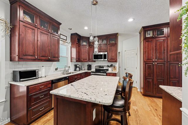 3100 Golden Nugget Drive, Clayton, NC 27520