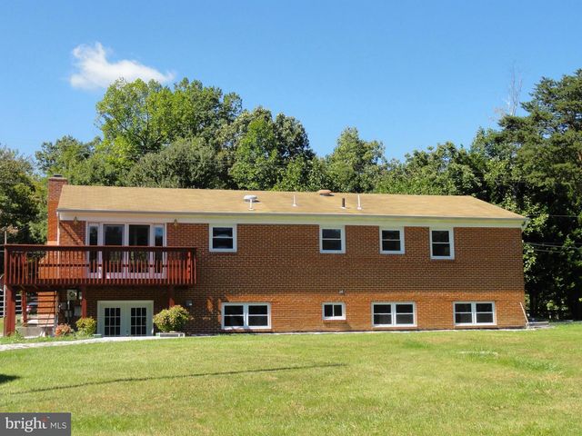 11325 BACON RACE RD, Woodbridge, VA 22192