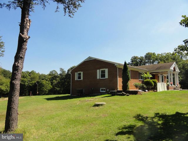 11325 BACON RACE RD, Woodbridge, VA 22192