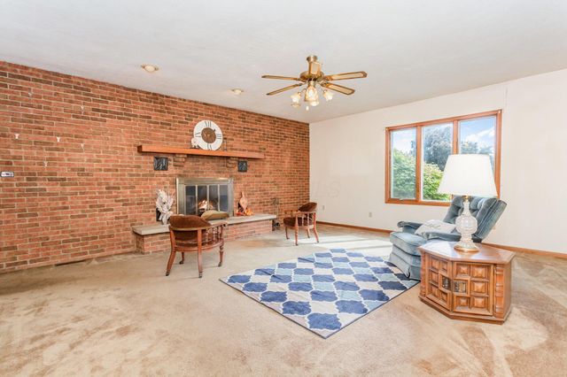 259 Carolyn Road, Washington Court House, OH 43160