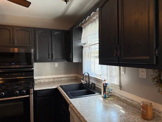 1105 B Street, Ceredo, WV 25507