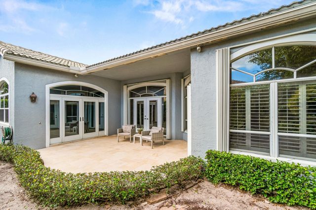 23298 Torre Circle, Boca Raton, FL 33433