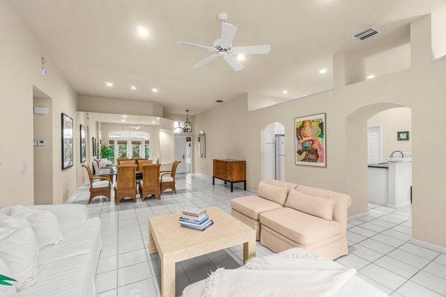 23298 Torre Circle, Boca Raton, FL 33433