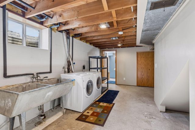 981 County Road A, Hudson, WI 54016
