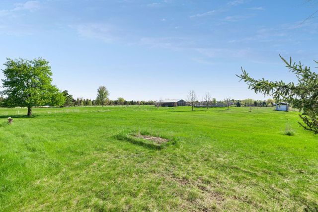 981 County Road A, Hudson, WI 54016