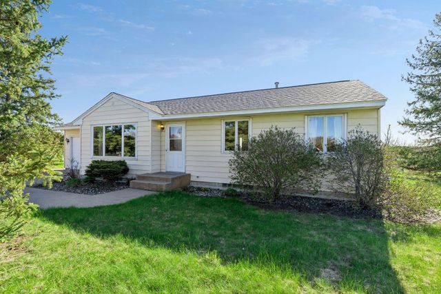 981 County Road A, Hudson, WI 54016