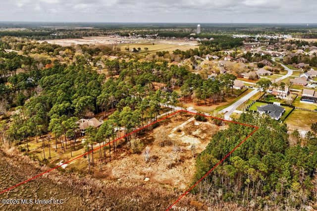 6121 Mary Mahoney Drive, Ocean Springs, MS 39564