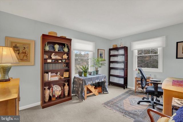 16 DICKINSON CT, New Freedom, PA 17349