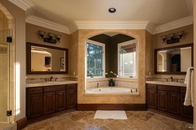 1312 Summit Dr, Calistoga, CA 94515