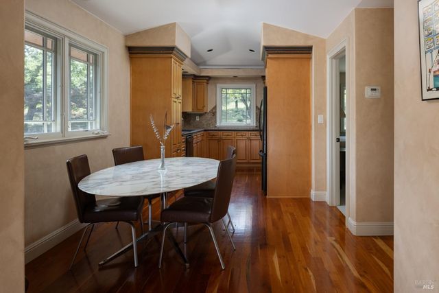 1312 Summit Dr, Calistoga, CA 94515