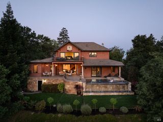 1312 Summit Dr, Calistoga, CA 94515