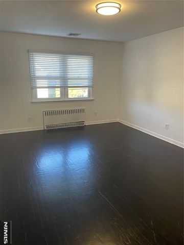 113 Hawthorne Avenue, Hawthorne, NJ 07506