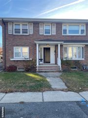 113 Hawthorne Avenue, Hawthorne, NJ 07506