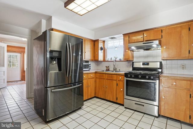 407 READING ST, Pennington, NJ 08534