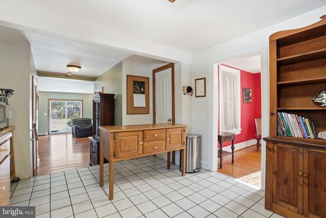 407 READING ST, Pennington, NJ 08534