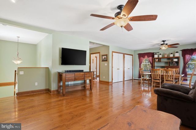 407 READING ST, Pennington, NJ 08534