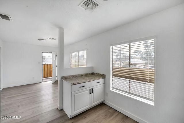 1330 W FILLMORE Street, Phoenix, AZ 85007