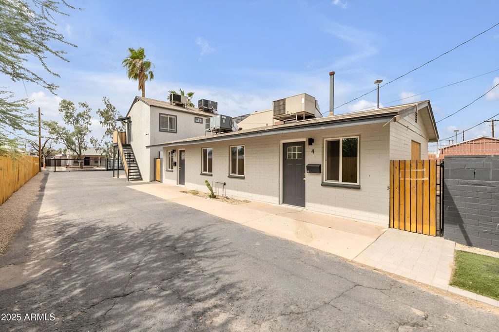 1330 W FILLMORE Street, Phoenix, AZ 85007 — photo 4