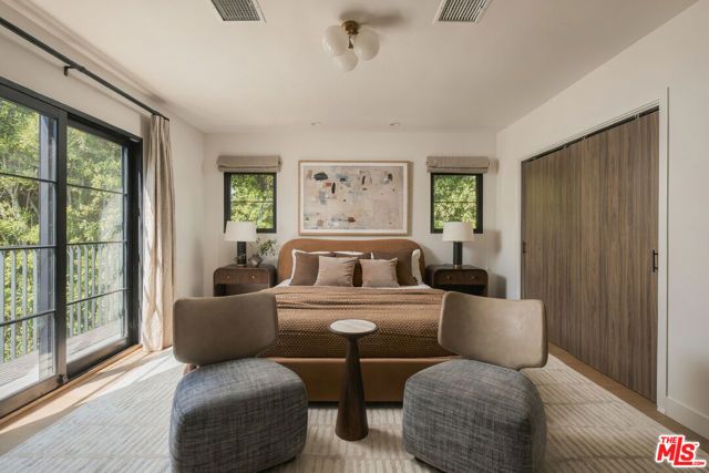 343 N Alfred Street, Los Angeles, CA 90048